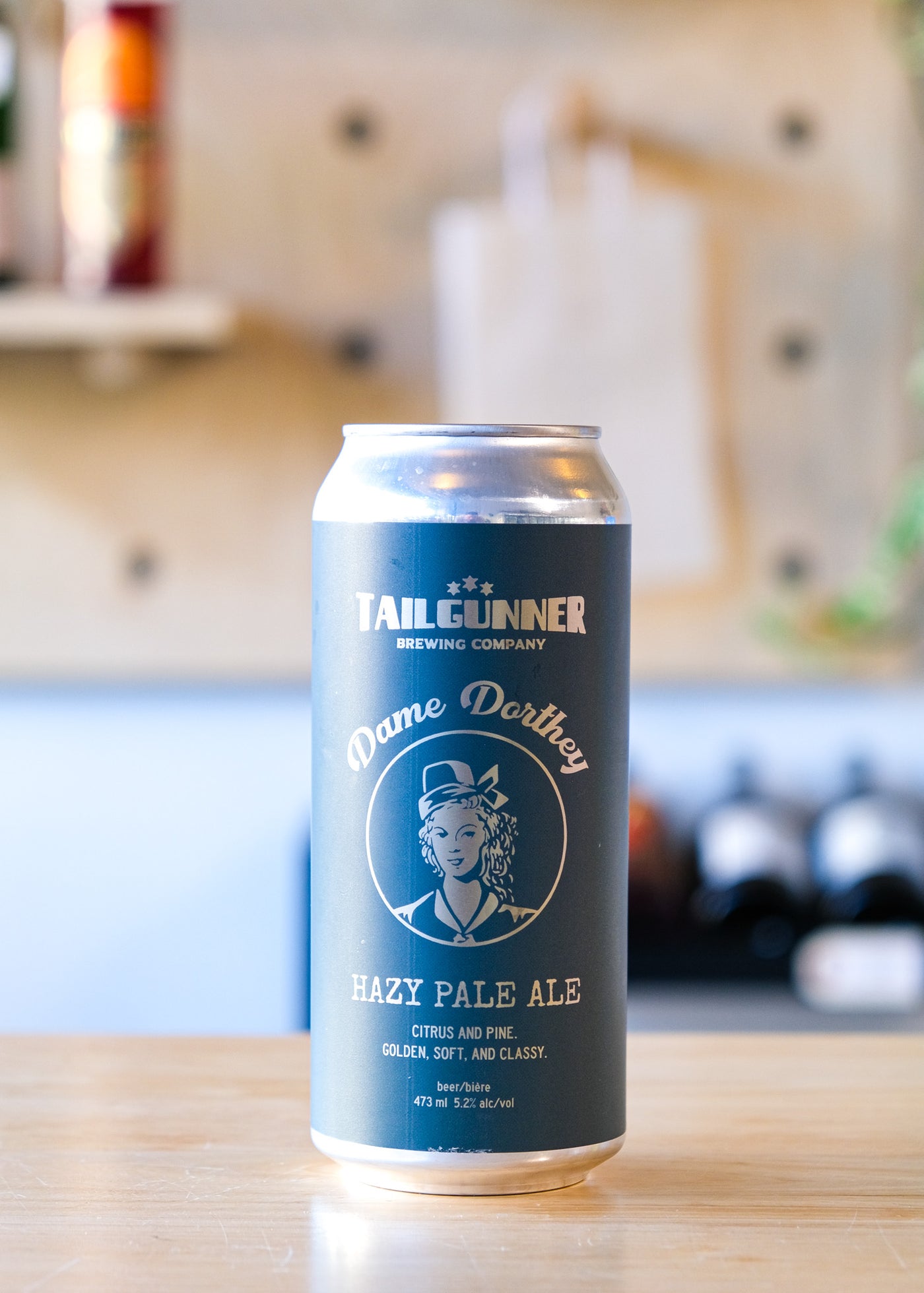 DAME DORTHEY | Hazy Pale Ale