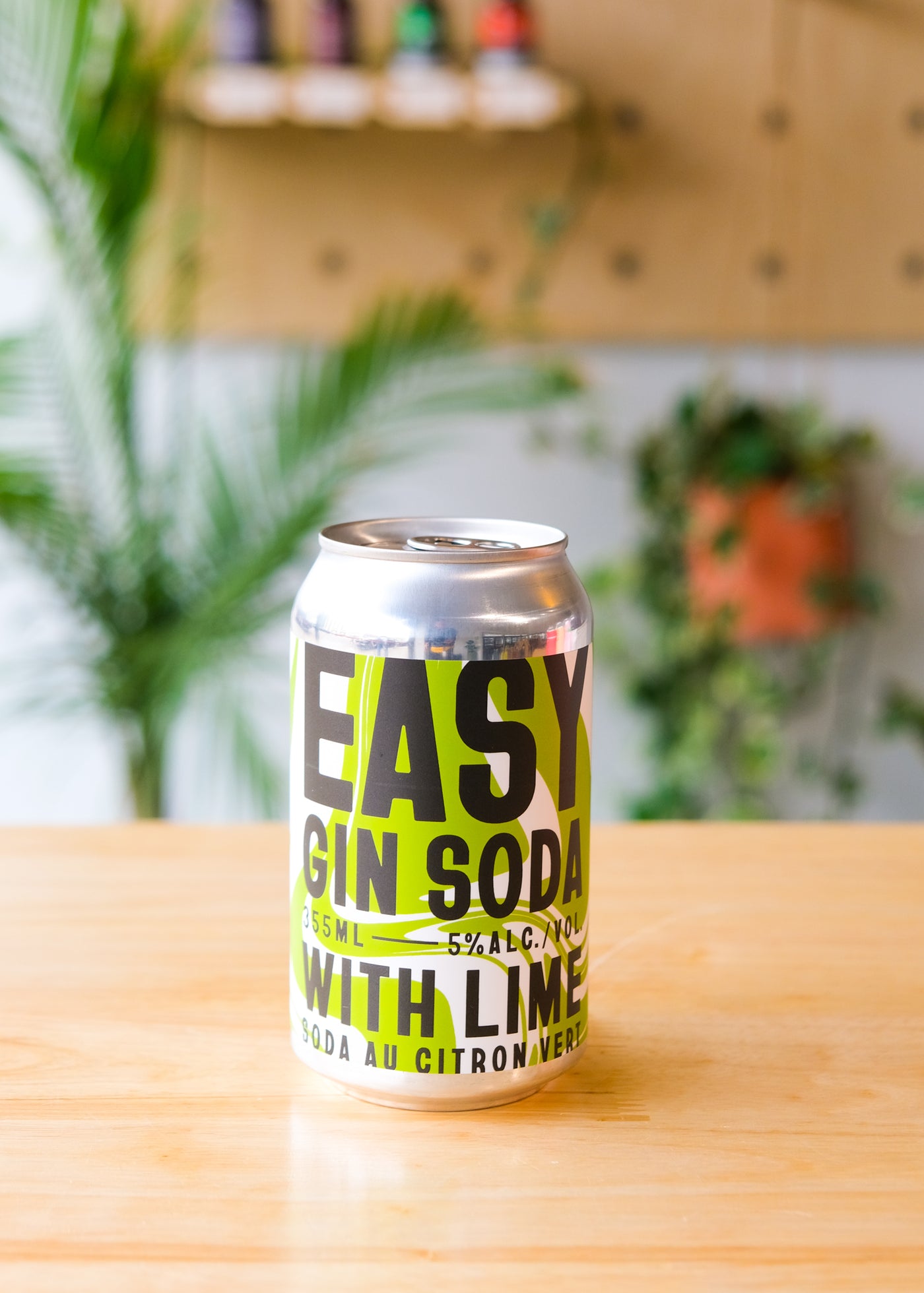 EASY GIN SODA WITH LIME