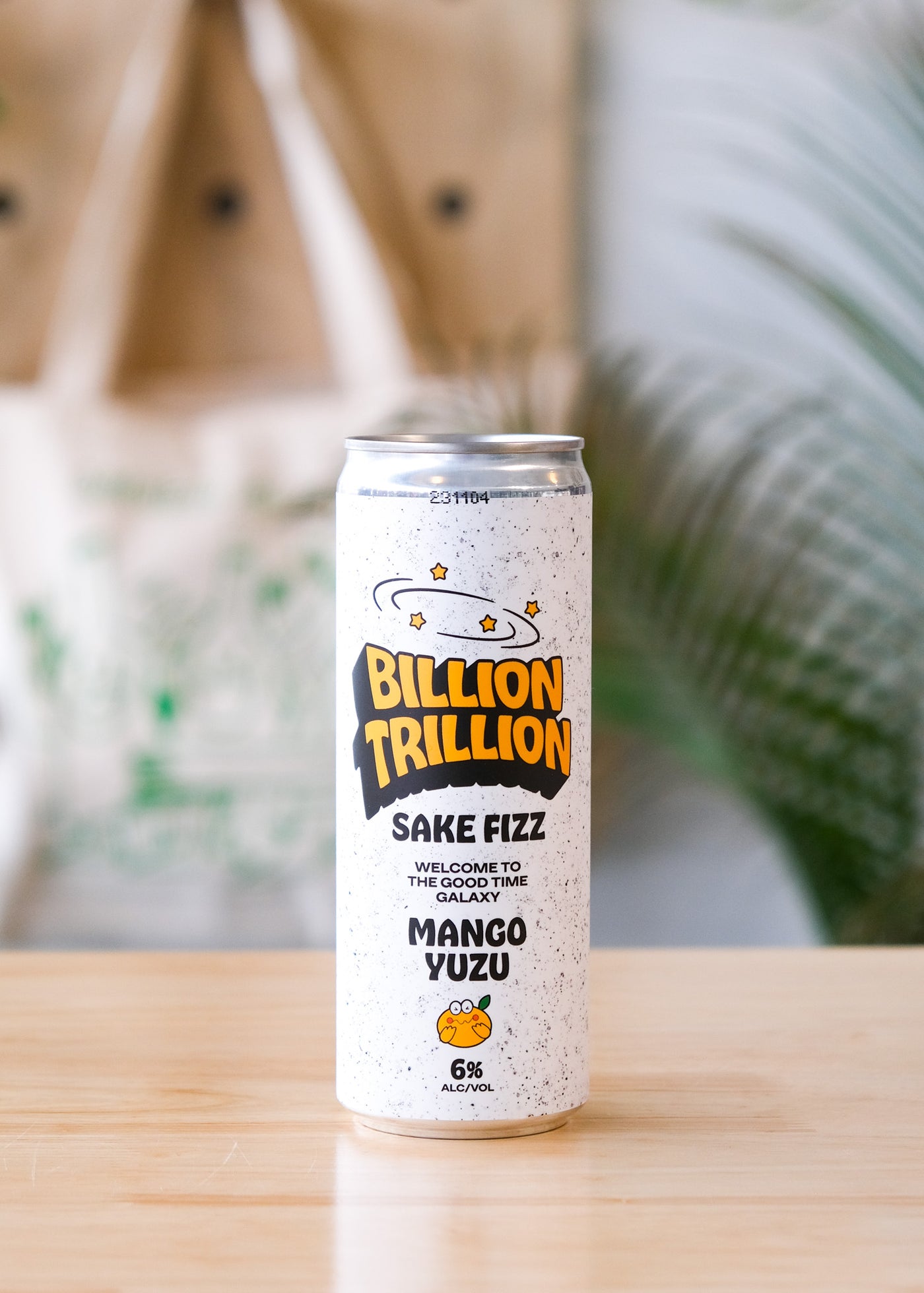 SAKE FIZZ: MANGO YUZU